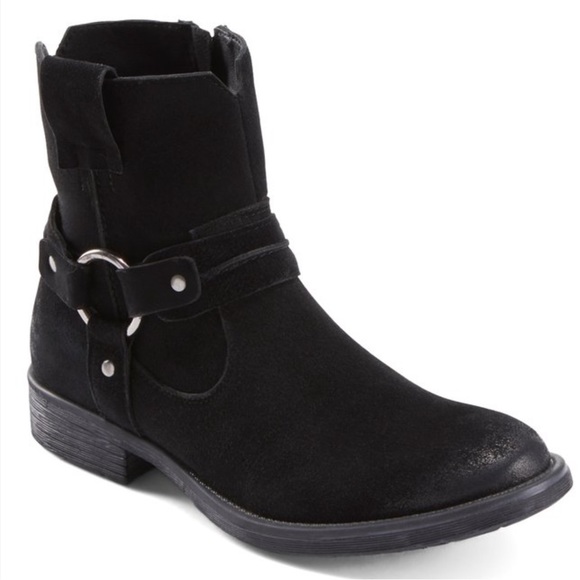 Earth | Suede Ankle Boots with Stirrup Detail - Wide ๐บ - Picture 2 of 15